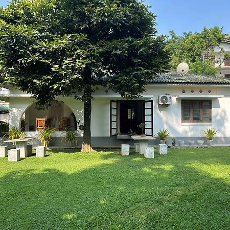 Thomasz Lodge Kandy Ngoại thất bức ảnh
