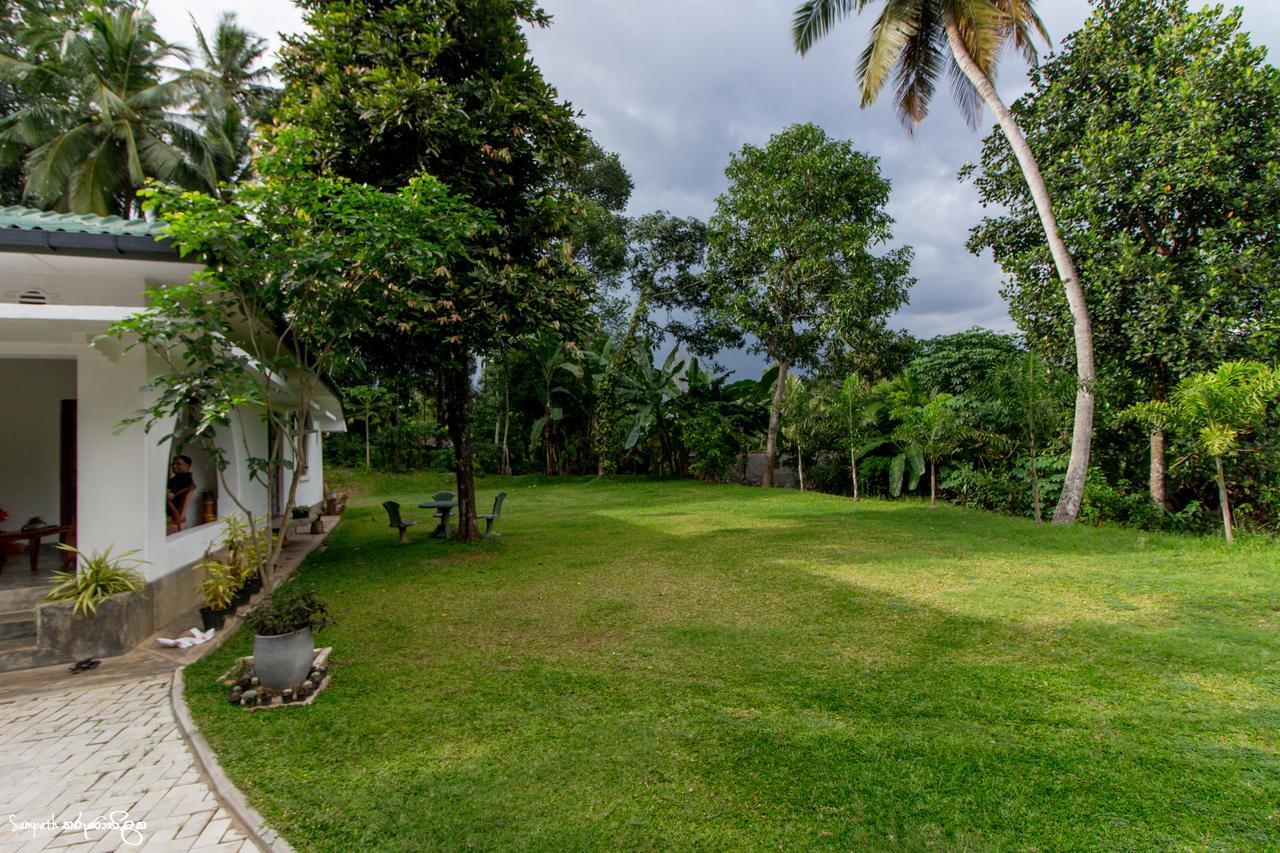 Thomasz Lodge Kandy Ngoại thất bức ảnh